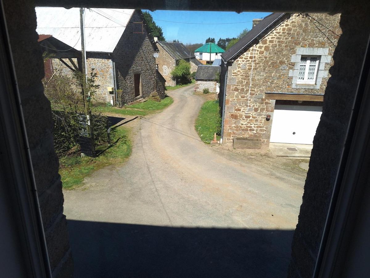 Au Lutin Pomme - Maison De Vacances Bretagne Mellé Dış mekan fotoğraf